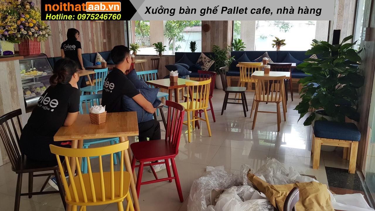 Bàn ghế quán cafe bằng gỗ