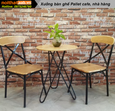 ban-ghe-go-4-2 bàn ghế chân sắt